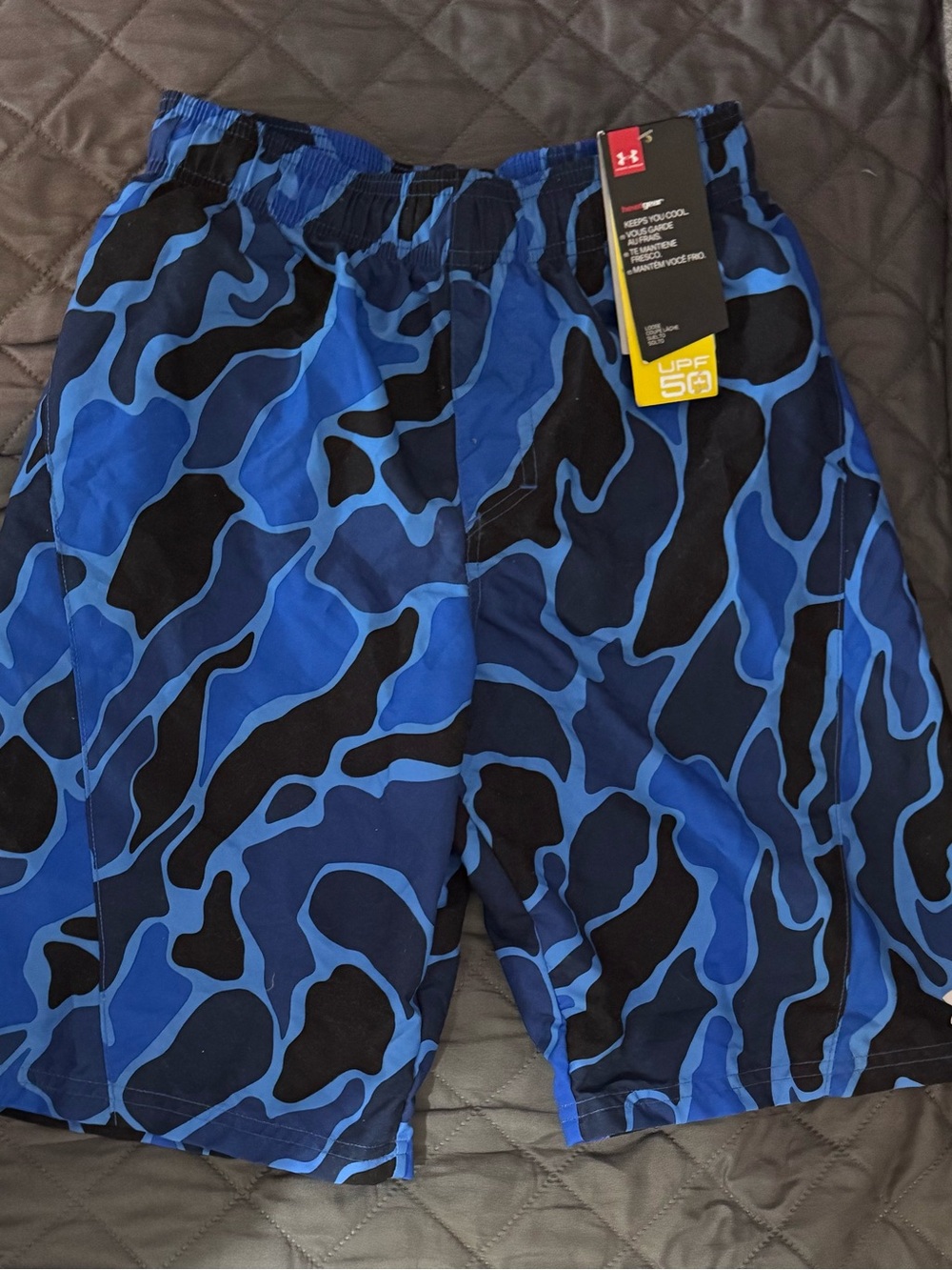 Under Armour  Youth Large Blue Camo Swim Shorts. NWT